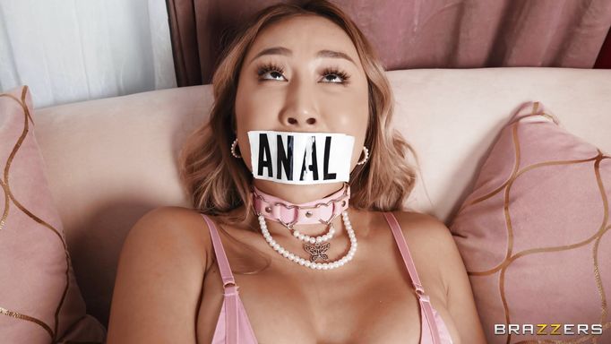 Nicole Doshi Wants Anal!