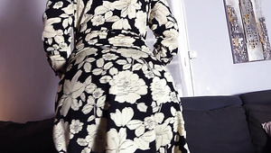 Stepmom MILF’s Naughty Lesson: Amateur Fun