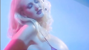 Wonderful Music Makes Chubby Piano Player Very Horny