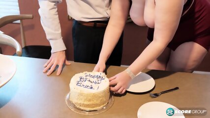 Boobs, Pussy & Ass Are Andi Ray's Gifts To A Birthday Boy