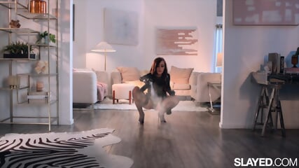 SLAYED Naughty Thief Vanna Gets Caught Red Handed By Allie