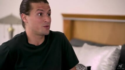 Joi Roommate   S42:E16