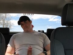 Country Dude Gets Super Horny And Nuts In Car