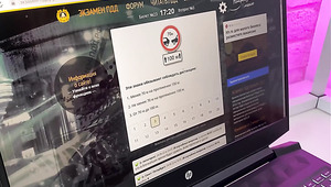 Fucking Thick Ass Stepmom Right In The Backseat Of Dad’s Car