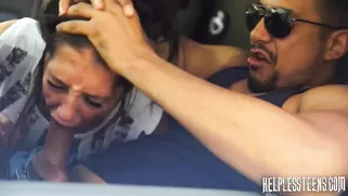 Hardcore Hands Free Blowjob By Seductive Teen With Small Mouth