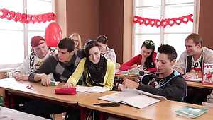 18+ Schoolgirls Fuck Classmates Soon As Teacher Leaves