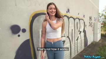 Olivia Sparkle  Beautiful Law Student Tries Out Modelling