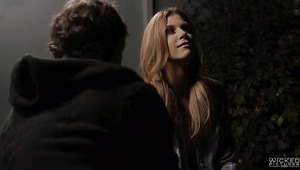 Ardent India Summer Is Happy To Kiss Her Stud And To Get Her Wet Pussy Fucked