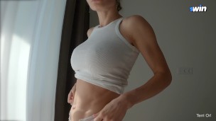 The Seductive Pussy Of A Beauty Stretches With Difficulty From The Penetration Of A Big Dick