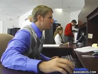 fuck an office whore right in the sartyr”  loading=”lazy