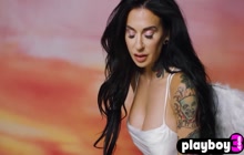 Big Tits Joanna Angel On Wings Of Lust And Showed Her Perfect Curvy Body