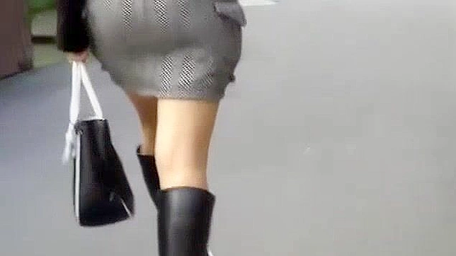 Japanese Pornstar In Public Outdoor JAV Scene ~ Incredible Japanese Public Porno