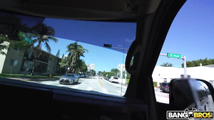 Hump Bus Action   Outdoor