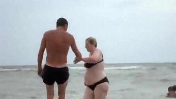 Sweet Pink Mermaid Russian   Is Funny And Sexy