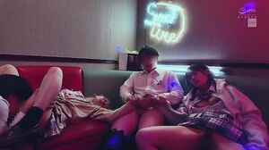 NSODN 005 A Trio Of Beautiful Girls Are Annoying Customers Who Hang Out At A Karaoke Booth Every Day. An Enraged Karaoke Bar Staff Member Puts Them To Sleep And Flowers Them Raw Until They Are Unconscious.