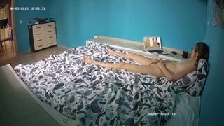 Hcm Masturbate Watching Porn