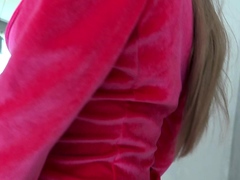 Haley Amateur Blonde Girl Toying Pussy Using A Vibrator