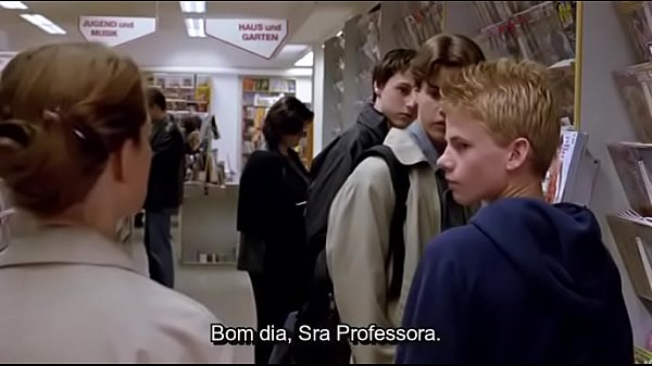 La Pianiste Brasil A Professora De Piano Portugal A Pianista 2001