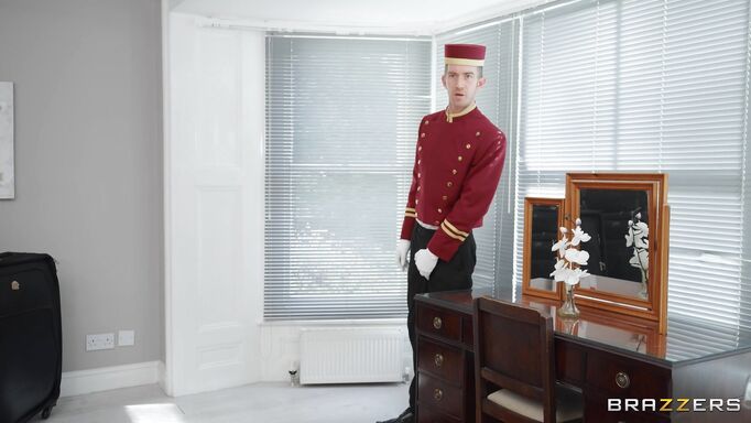 Dildo And Butler On The Menu For Tonight