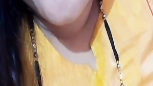 Indian Obese Mommy Amateur Webcam Solo